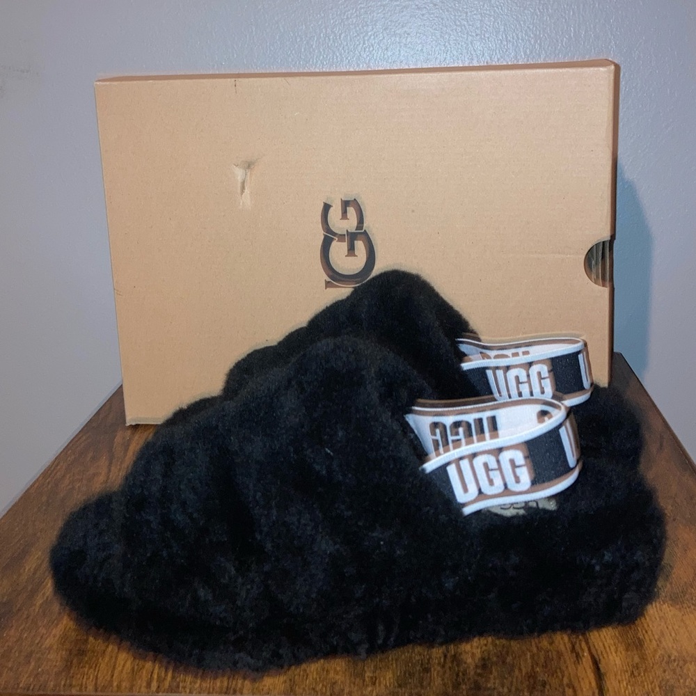 UGG Women's FLUFF YEAH Slide Wedge Sandal